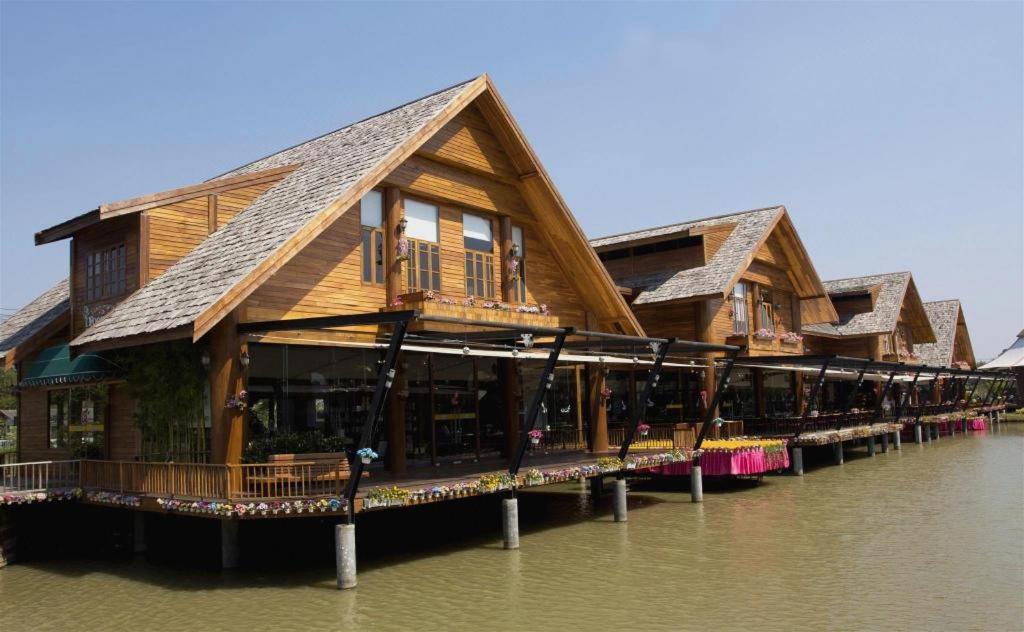 Lk Celestite Hotel Патая Екстериор снимка