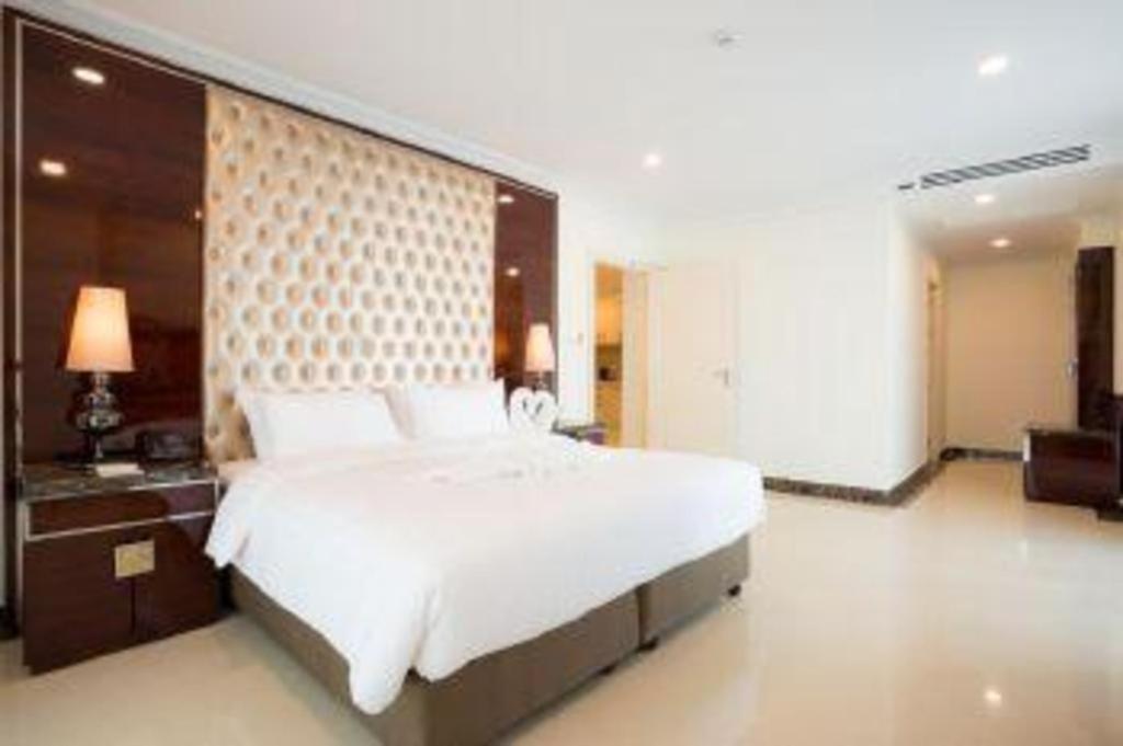Lk Celestite Hotel Патая Екстериор снимка
